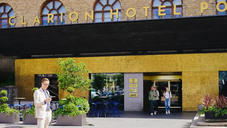 Clarion Hotel Post Launches Strawberry Mobile Keys Clarion Hotel Post Launches Strawberry Mobile Keys - TechResearch