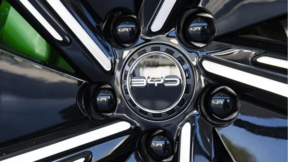 BYD Records a 21% Shares Rise as Industry Awaits Update on Its Self-Driving Technology BYD Shares rise
