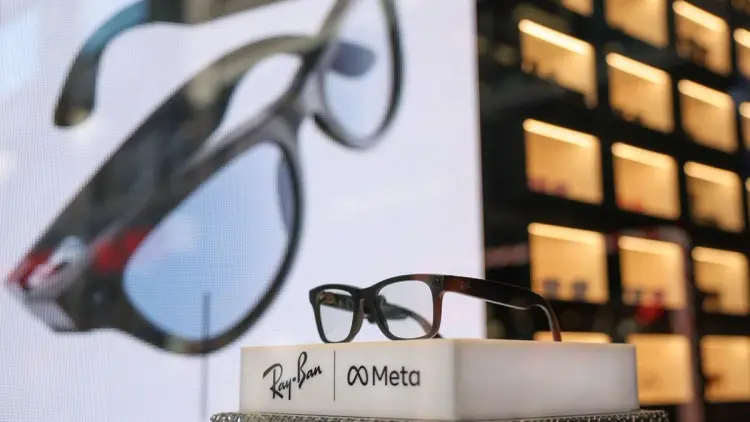 EssilorLuxottica Stocks Surge as Meta Invests $3.5 Billion in the Ray-Ban Glasses Maker EssilorLuxottica Stocks Surge as Meta Invests $3.5 Billion in the Ray-Ban Glasses Maker - TechResearch