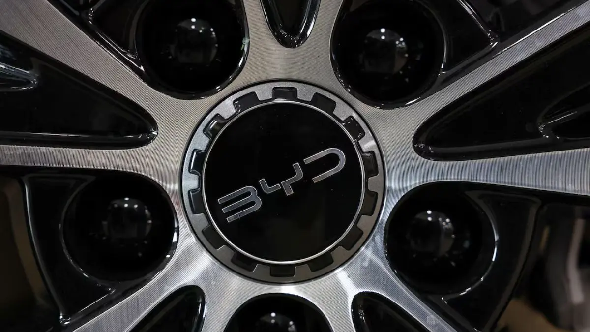 Chinese Car Brands Outsell Renault and Audi in Europe, Sales Data Shows Renault & Audi Europe outsell in europe
