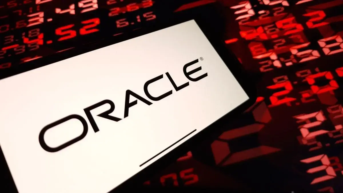Oracle’s Q2 Cloud Revenue Expected to Grow Amid AI Debt Scrutiny Oracle AI debt scrutiny 2025