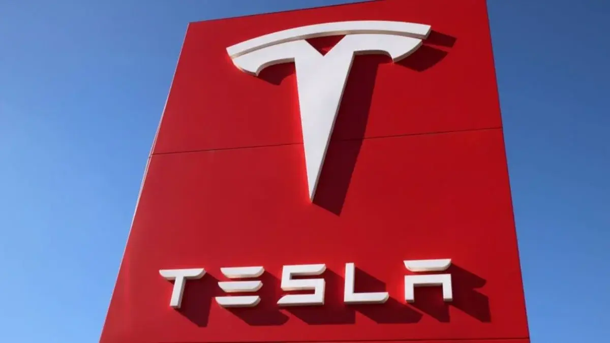 Tesla Supercharges Robotic, CyberCab Ambitions With $2 Billion Investment in xAI Tesla xAI investment