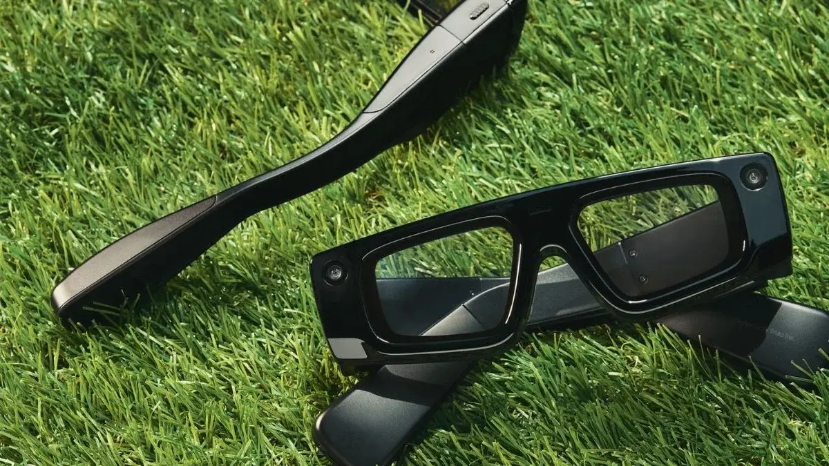 Snap Accelerates AI Glasses Ambitions With New Qualcomm Partnership Snap AI glasses