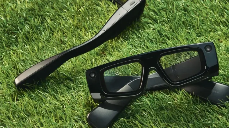 Snap Accelerates AI Glasses Ambitions With New Qualcomm Partnership Snap Accelerates AI Glasses Ambitions With New Qualcomm Partnership - TechResearch