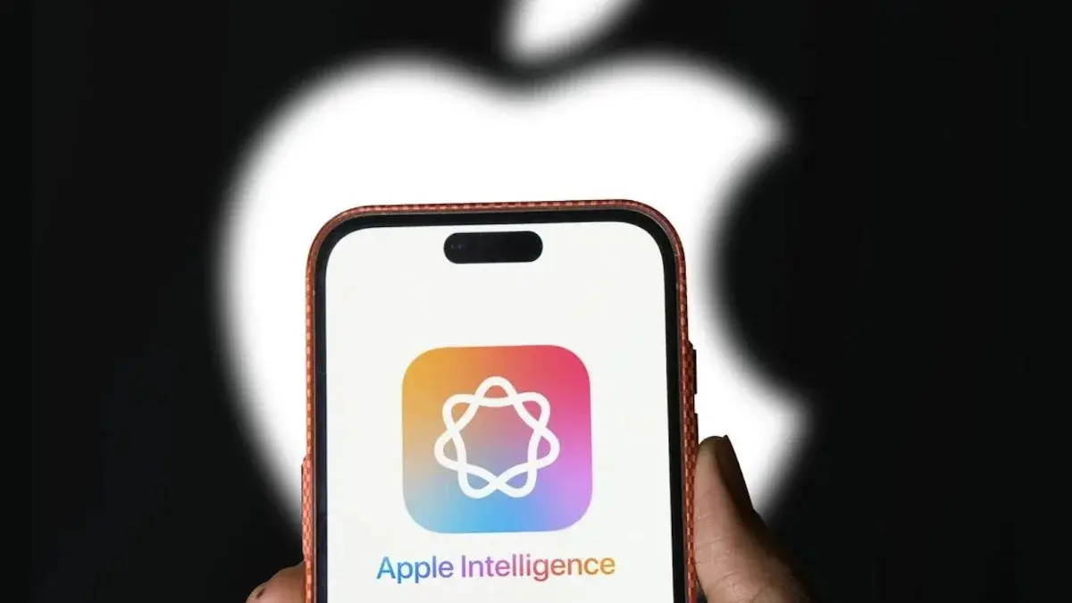 Apple Adds Privacy Alerts for AI Features Using Google Cloud Servers News feature image - TechResearch